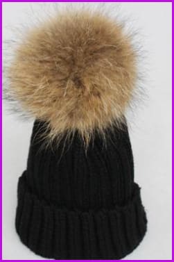 Racoon Fur Pompom Ball Knitted Beanie Hat - Furdela