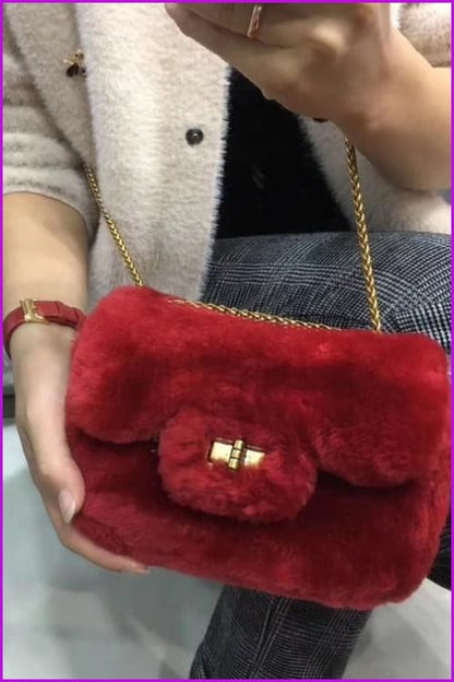 Real Fur Lambs Wool Shoulder Bag DF080 - Furdela Wholesale