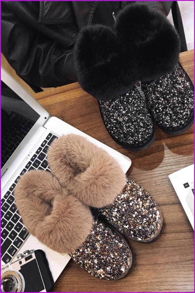 Shiny Faux Fur Boots DF068 - Furdela Wholesale